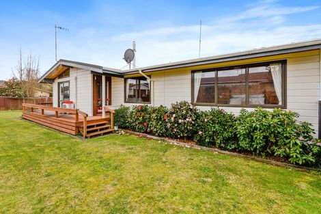 Photo of property in 36 Neri Crescent, Pomare, Rotorua, 3015