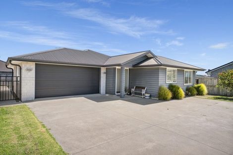 Photo of property in 3 Jeffs Way, Papamoa Beach, Papamoa, 3118