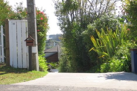Photo of property in 111 Matipo Road, Mairangi Bay, Auckland, 0630