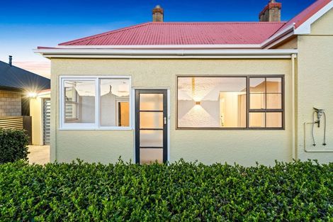 Photo of property in 77 Wesley Street, South Dunedin, Dunedin, 9012