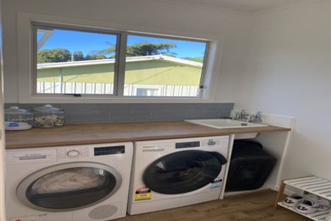 Photo of property in 15 Elizabeth Place, Ferndale, New Plymouth, 4310
