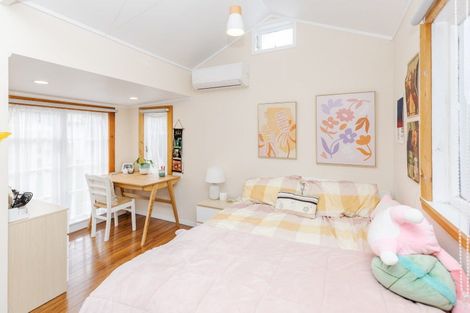 Photo of property in 32 Marshall Street, Fairfield, Hamilton, 3214