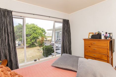 Photo of property in 14 Discovery Street, Tolaga Bay, 4077