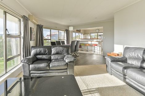 Photo of property in 1a Reeve Drive, Havelock North, 4130