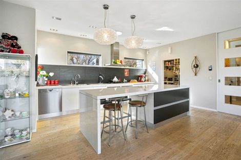 Photo of property in 47 Glandovey Road, Fendalton, Christchurch, 8052