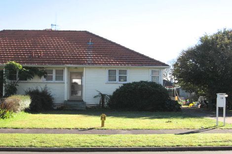 Photo of property in 73 Alfred Street, Fairfield, Hamilton, 3214