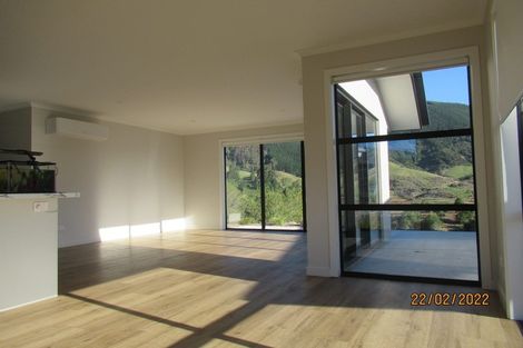 Photo of property in 33 Huntaway Close, Stoke, Nelson, 7011