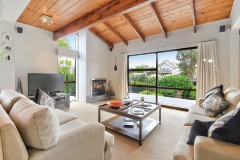 Photo of property in 40c Devon Road, Bucklands Beach, Auckland, 2012