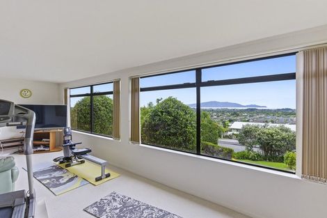 Photo of property in 51 Kotare Street, Waikanae, 5036