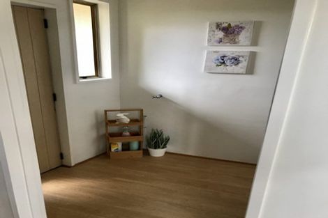 Photo of property in 2/3 Binstead Place, Avondale, Christchurch, 8061