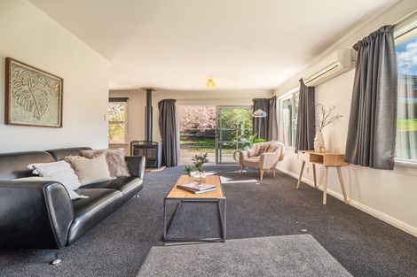 Photo of property in 320 Kaikorai Valley Road, Bradford, Dunedin, 9011