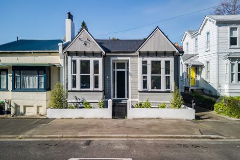 Photo of property in 52 Maitland Street, Dunedin Central, Dunedin, 9016