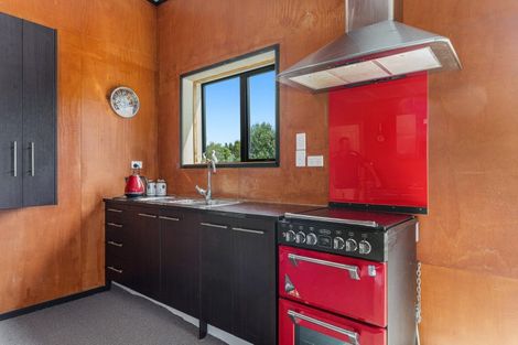 Photo of property in 5 Beach Road, Tirohanga, Opotiki, 3197