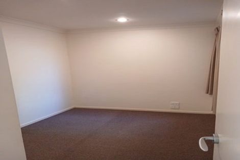 Photo of property in 18a Pirie Street, Palmerston North, 4410