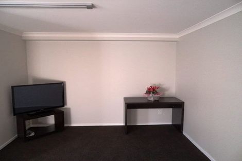 Photo of property in 1/2 Ruakiwi Road, Hamilton Lake, Hamilton, 3204