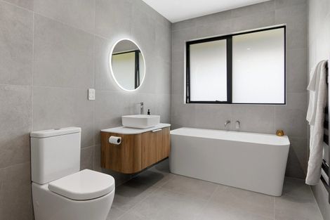 Photo of property in 4 Tiaki Lane, Matakana, 0985