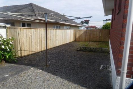 Photo of property in 1/67 Young Street, New Plymouth, 4310