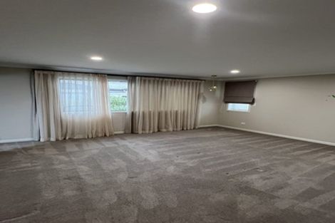 Photo of property in 112 Valderama Drive, Flat Bush, Auckland, 2019