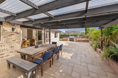 Photo of property in 30 Mcleod Place, Papamoa Beach, Papamoa, 3118