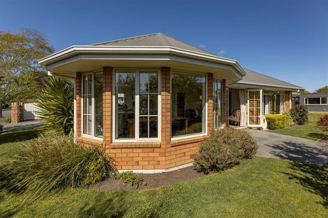 Photo of property in 51 Rempstone Drive, Halswell, Christchurch, 8025