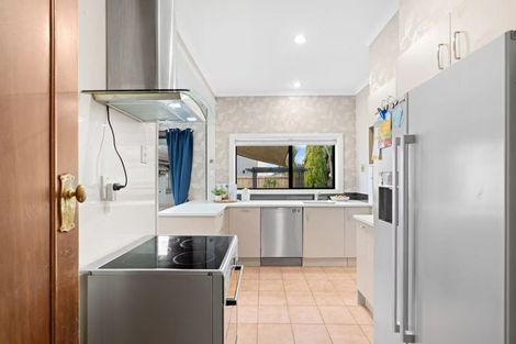 Photo of property in 19 Wharenui Road, Upper Riccarton, Christchurch, 8041