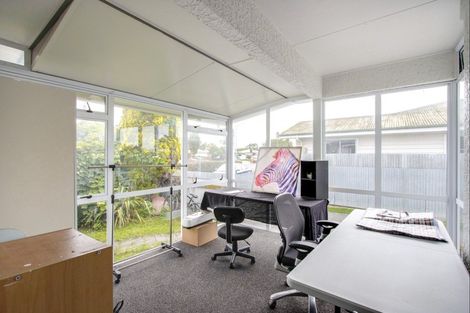 Photo of property in 288 Kennedy Road, Onekawa, Napier, 4110