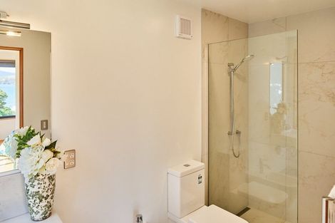 Photo of property in 13 Airlie Road, Plimmerton, Porirua, 5026