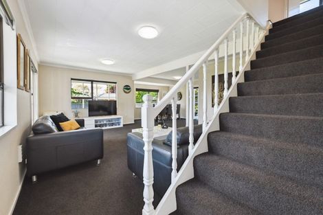 Photo of property in 9 Erin Street, Hawera, 4610