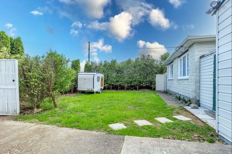 Photo of property in 150 Bartholomew Road, Levin, 5510