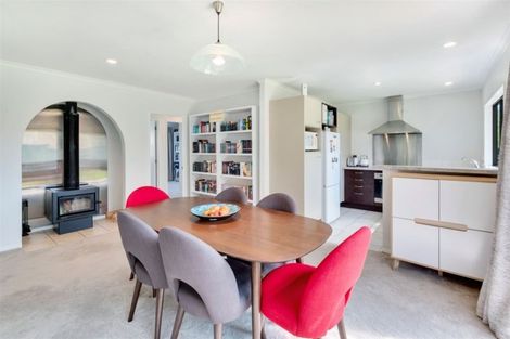 Photo of property in 23 Espalier Drive, Henderson, Auckland, 0612