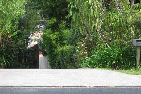 Photo of property in 28a Sunset Road, Unsworth Heights, Auckland, 0632