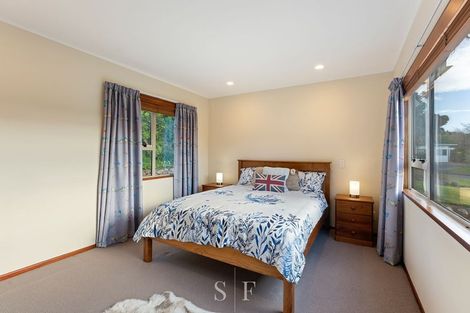 Photo of property in 15 Fleetwood Grove, Waikanae, 5036