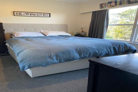 Photo of property in 1/12 Gladys Avenue, Glenfield, Auckland, 0629