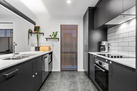 Photo of property in 20 Empire Crescent, Papamoa, 3118