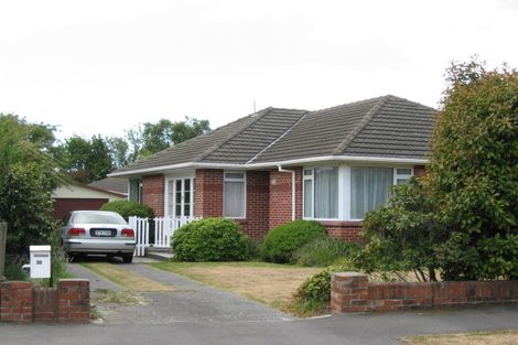 Photo of property in 22 Mappleton Avenue, Burnside, Christchurch, 8053