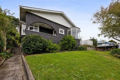 Photo of property in 65 Pioneer Road, Moturoa, New Plymouth, 4310