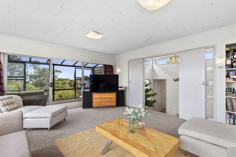 Photo of property in 120 Sunrise Avenue, Mairangi Bay, Auckland, 0630