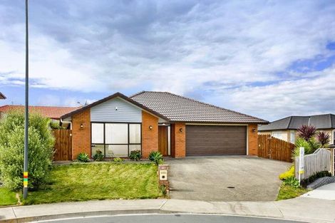 Photo of property in 15 Tekapo Rise, Fairview Heights, Auckland, 0632