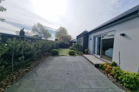 Photo of property in 38 Jeffreys Road, Fendalton, Christchurch, 8052