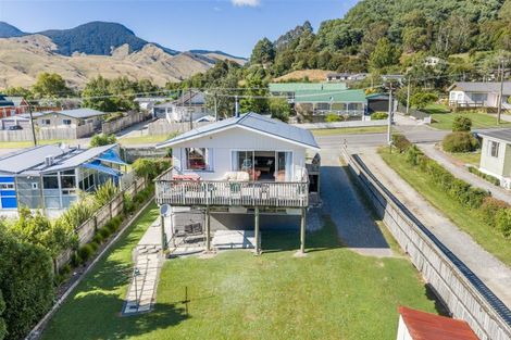 Photo of property in 14 Lawrence Street, Havelock, 7100