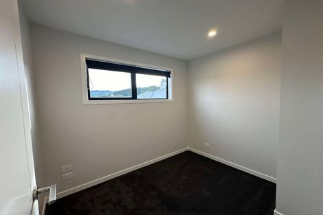 Photo of property in 36c Oxford Crescent, Ebdentown, Upper Hutt, 5018