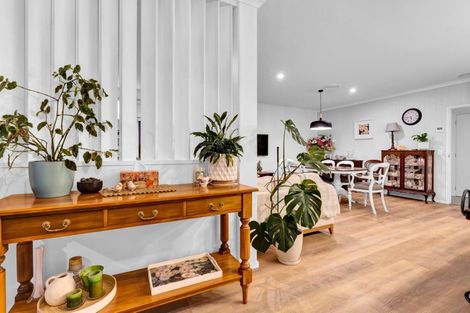 Photo of property in 60 Turangi Road, Motunui, Waitara, 4383