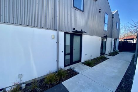Photo of property in 2/32 Frederick Street, Waltham, Christchurch, 8011