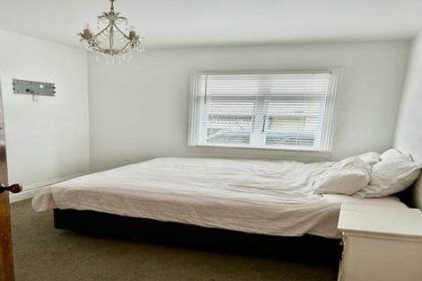 Photo of property in 13 Pukenui Street, Strandon, New Plymouth, 4312