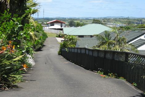 Photo of property in 14 Ngahere Road, Pukekohe, 2120