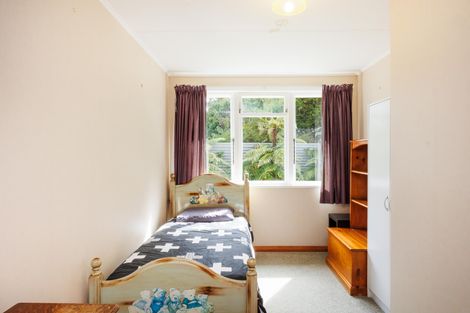 Photo of property in 17 Tilbury Avenue, Hokowhitu, Palmerston North, 4410
