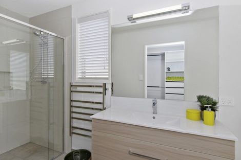 Photo of property in 30 Te Wharo Drive, Papamoa, 3118