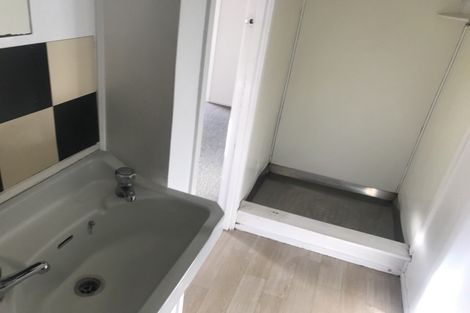 Photo of property in 3/328 Lake Road, Hauraki, Auckland, 0622