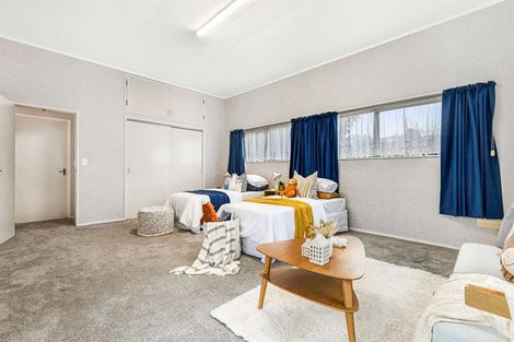 Photo of property in 10 Gemini Place, Kawaha Point, Rotorua, 3010