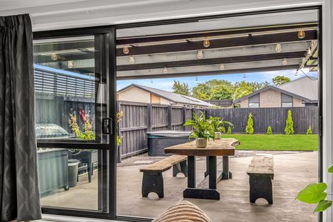 Photo of property in 6 Joy Place, Rolleston, 7614